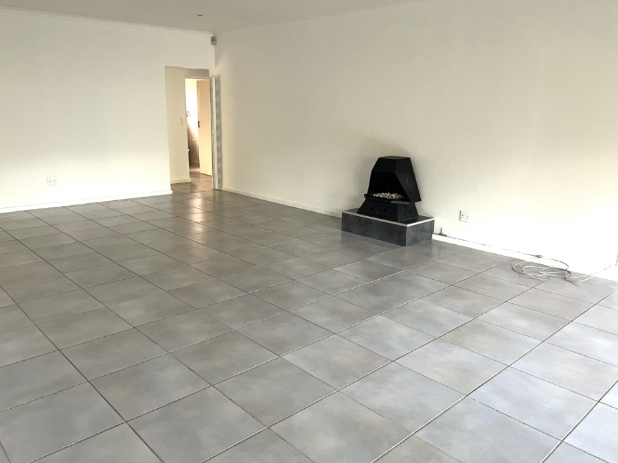 2 Bedroom Property for Sale in Harkerville A H Western Cape